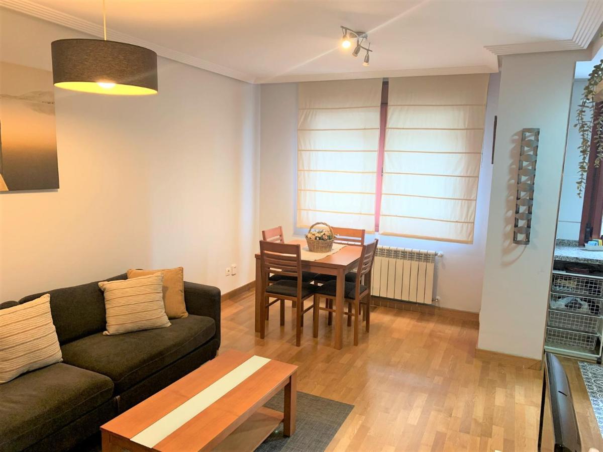 Apartamento La Losa Appartement Oviedo Buitenkant foto
