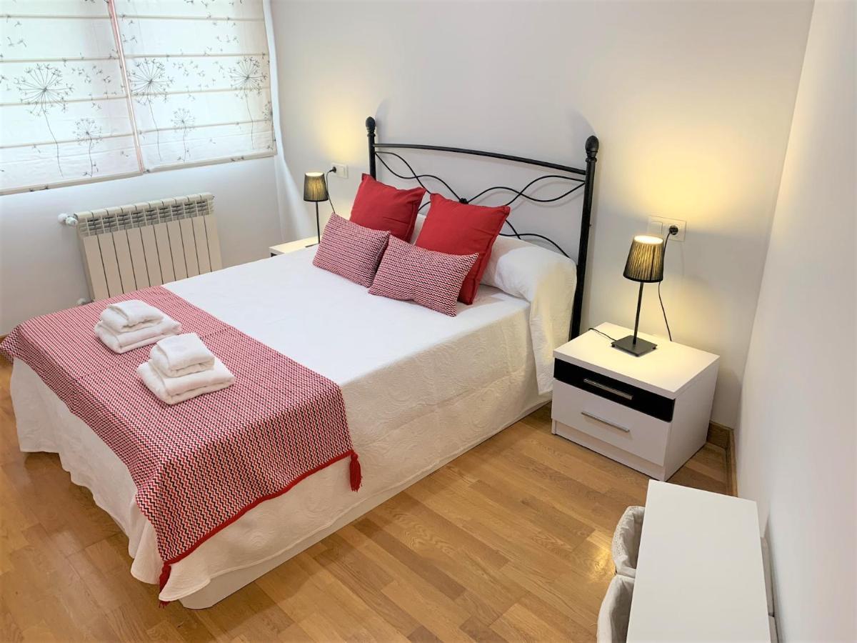Apartamento La Losa Appartement Oviedo Buitenkant foto
